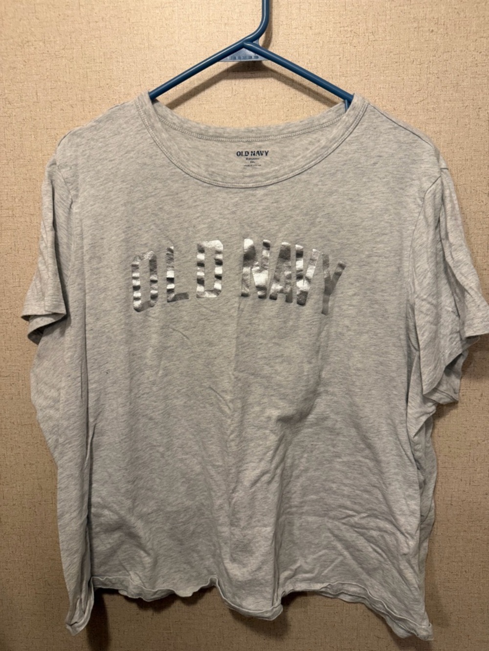 Old Navy Light Gray Short-Sleeve Tee with Silver Logo